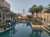Madinat Jumairah und Burj al Arab 