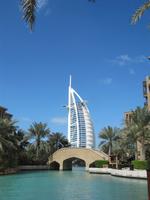 Dubai Blick vom Madinat Souk zum Burj al Arab