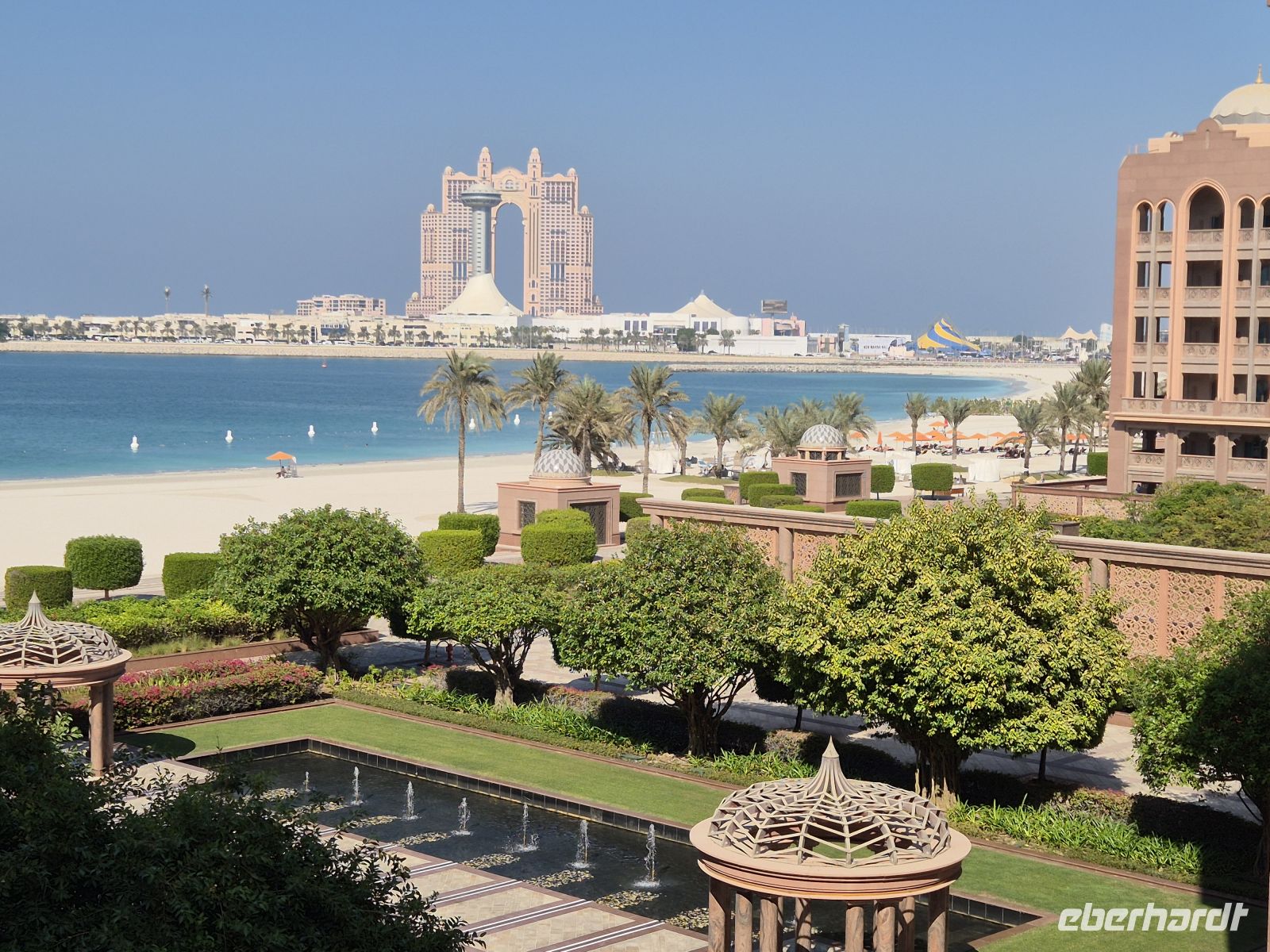 Blick vom Emirates Palace
