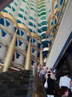 In der Lobby von Burj al Arab