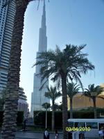 Na wenn das nicht der komplette Burj Khalifa ist...