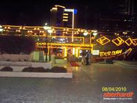 Am Abend ging es zur Dhow-Cruise auf dem Creek