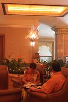 Emirates Palace, Tea Time