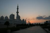0233 Abendstimmung an der Scheich-Zayed-Moschee in Abu Dhabi