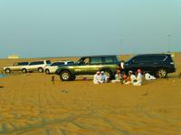 Locals bei der Falknerei