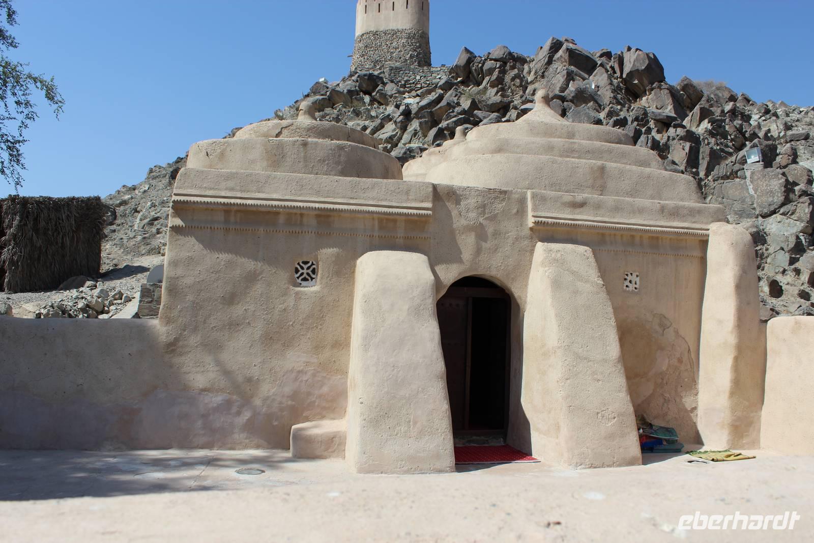 Moschee von Bidiyah, die älteste Moschee der Vereinigten Arabischen Emirate