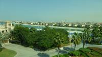 Blick auf Palm Jumairah aus der Monorail 