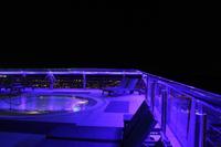 Dubai Level 43 Skybar