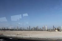 Busfahrt nach Al Ain - Sykline von Dubai