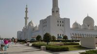 Sheikh Zayed Moschee - Abu Dhabi - Rundreise Arabische Emirate