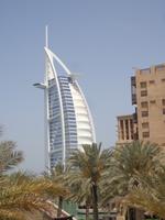 Blick auf den Burj al Arab vom Madinat Souk (4)