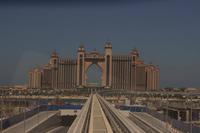 Blick von der Monorail auf das Atlantis Hotel (5)