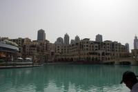 Gelände vor dem Burj Khalifa (1)