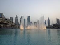 Wasserspiele am Burj Khalifa (1)
