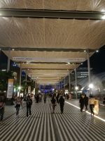 EXPO am Abend 