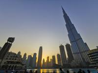 Sonnenuntergang an der Dubai Fountain