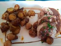 Lama-Braten in Humahuaca