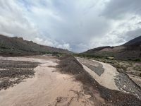 Braune Wasserbäche - hier war die Straße