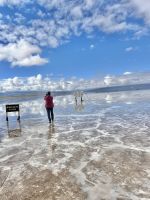 Die Salzwüste mit Wasserspiegel