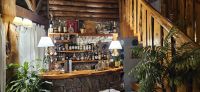 gemütliche Bar im Hotel Los Canelos