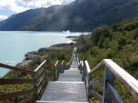 bequemer Pfad gegenüber des Gletschers Perito Moreno