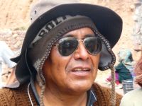 der Händler am Pass macht gute Geschäfte Argentinien