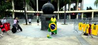 vor dem Maracana-Stadion in Rio de Janeiro
