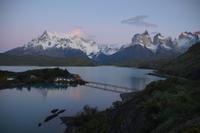 Sonnenaufgang am Torres del Paine-Massiv