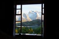 Aus des Reiseleiters Hotelzimmer (nur zweite Nacht), Blick vom Bett