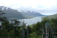 Stopp am versteckten See