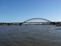 Nijmegen - Brücke über De Waal