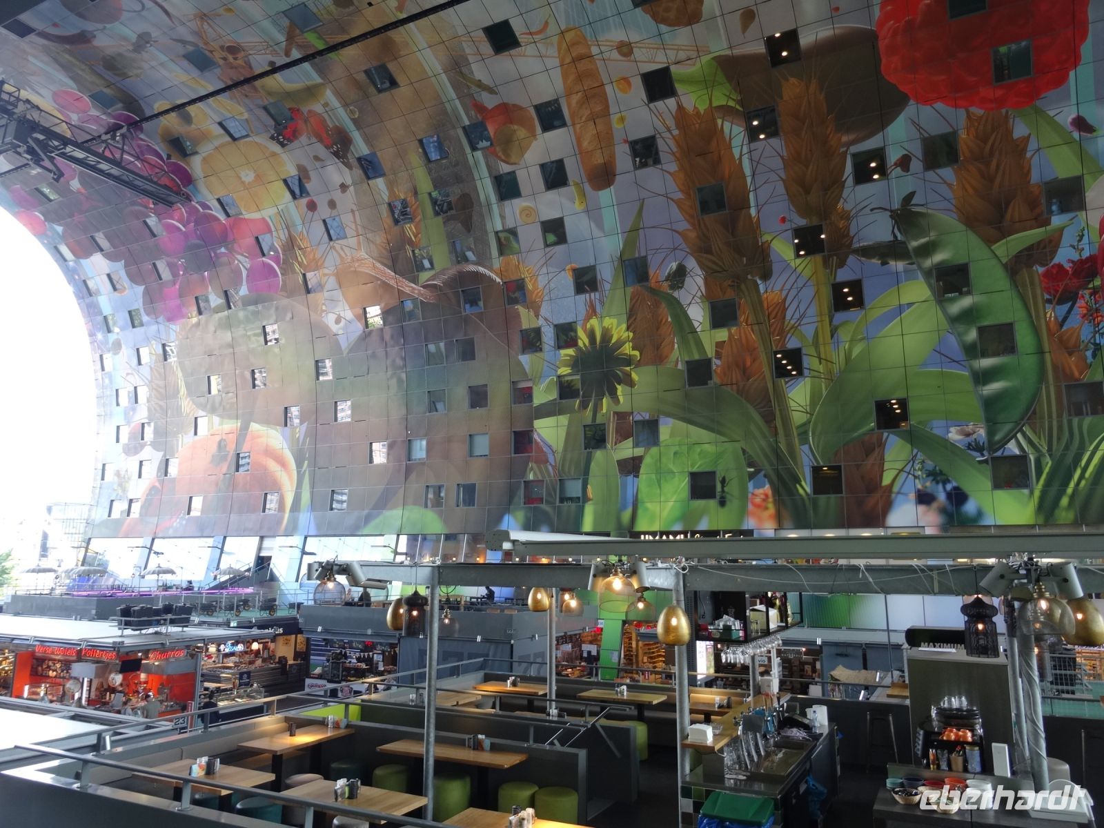 Rotterdam - in der Markthalle