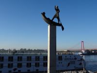 Emmerich - Denkmal des Fährmanns