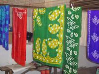 Scheki: Seidenschal-Manufaktur