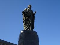 Gence: Rundgang: Nizami-Denkmal