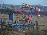 unterwegs: historische Erdölfelder bei Baku