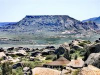Tafelberg in Qobustan &ndash; &copy; Simone Willner (Eberhardt TRAVEL)