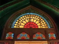 Herrliche Fenster in der Bibi Heybat Moschee  &ndash; &copy; Simone Willner (Eberhardt TRAVEL)