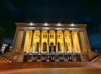 Azerbaijanisches staatlich akademisches Nationaltheater in Baku &ndash; &copy; Simone Willner (Eberhardt TRAVEL)