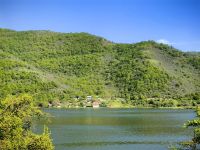 An einem See machen wir einen Fotostop &ndash; &copy; Simone Willner (Eberhardt TRAVEL)