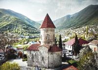 Die Kirche von Khish &ndash; &copy; Simone Willner (Eberhardt TRAVEL)
