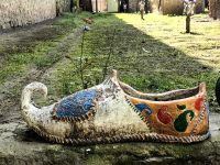 Interessanter Blumentopf in der alten Karawanserei von Shekhi &ndash; &copy; Simone Willner (Eberhardt TRAVEL)