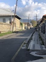 Straße in Sheki am Hotel