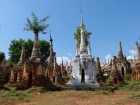 270. Indein Pagodenfeld, Inle Lake, Myanmar