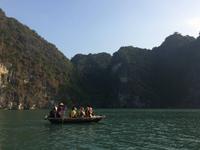 080 Halong-Bucht