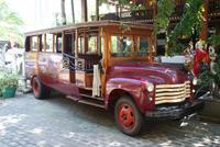 Der Dienstwagen eines besonderen Mönches im Gangarama Tempel in Colombo