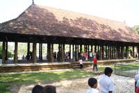 Im Zahntempel von Kandy