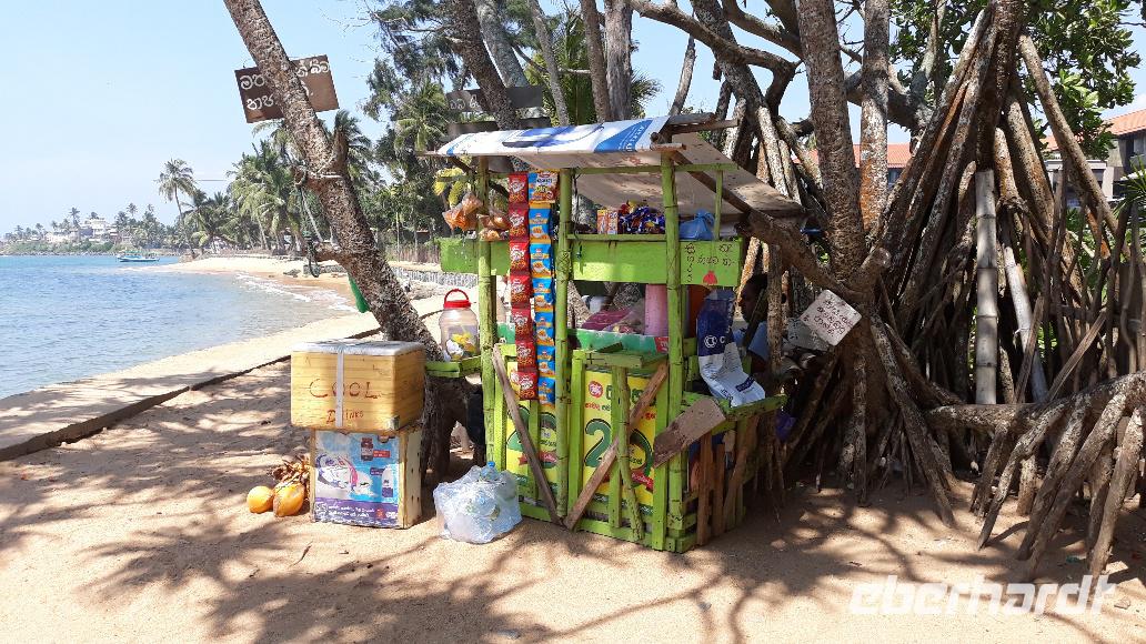 Am Strand von Beruwela