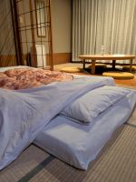 340. Futonbett in trad. jap. Ryokanunterkunft in Hakone, Japan &ndash; &copy; Teresa Rumpel (Eberhardt TRAVEL)