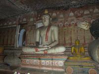 Höhlentempeln in Dambulle